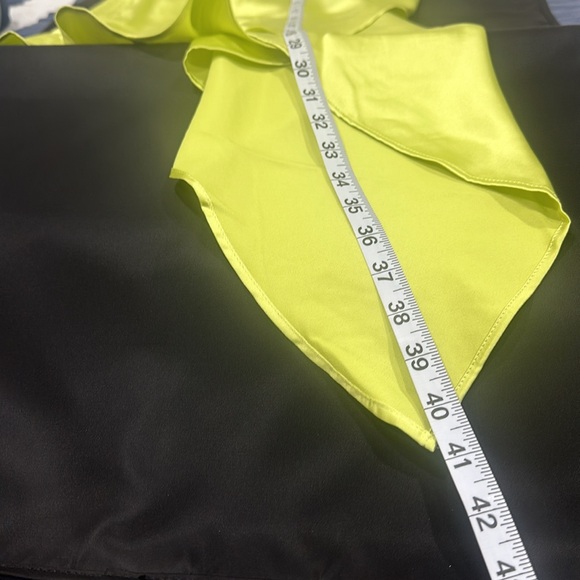 NWT forever 21 Honeydew Dress - Picture 8 of 11